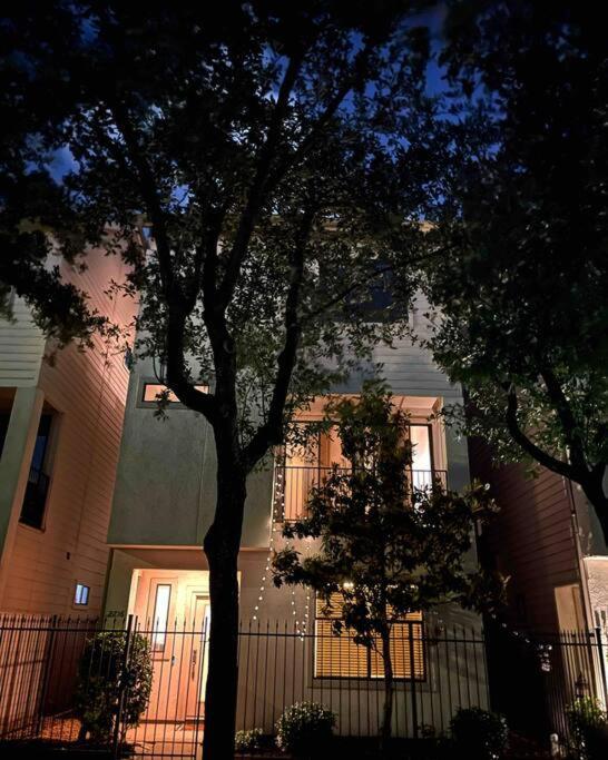 The Nest In East Downtown Houston Texas Villa Exterior photo